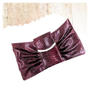 EUC ~ EXPRESS Alligator Print Retro Style Clutch